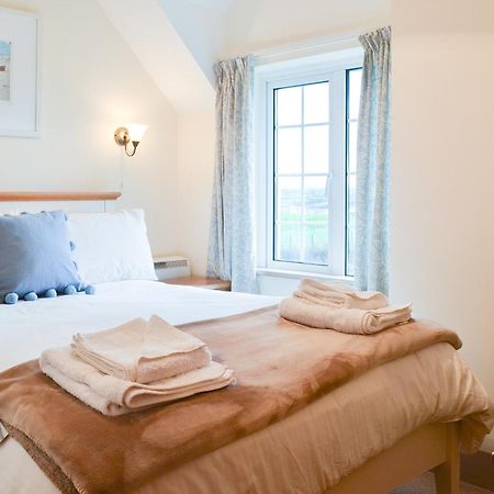 St Cadoc Cottage Saint Merryn Luaran gambar